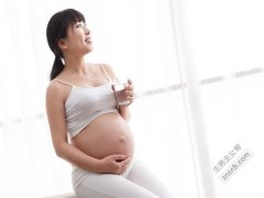你知道男性和女性的怀孕肚皮照片，以及它们与生男孩或女孩的关系吗？